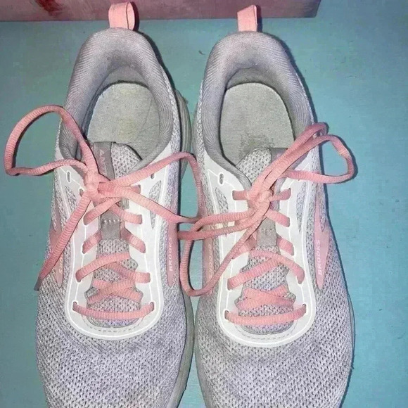 Brooks Anthem 3 Running Sneaker Women's Size 8.5 Gray Pink Peach Coral - Picture 4 of 12